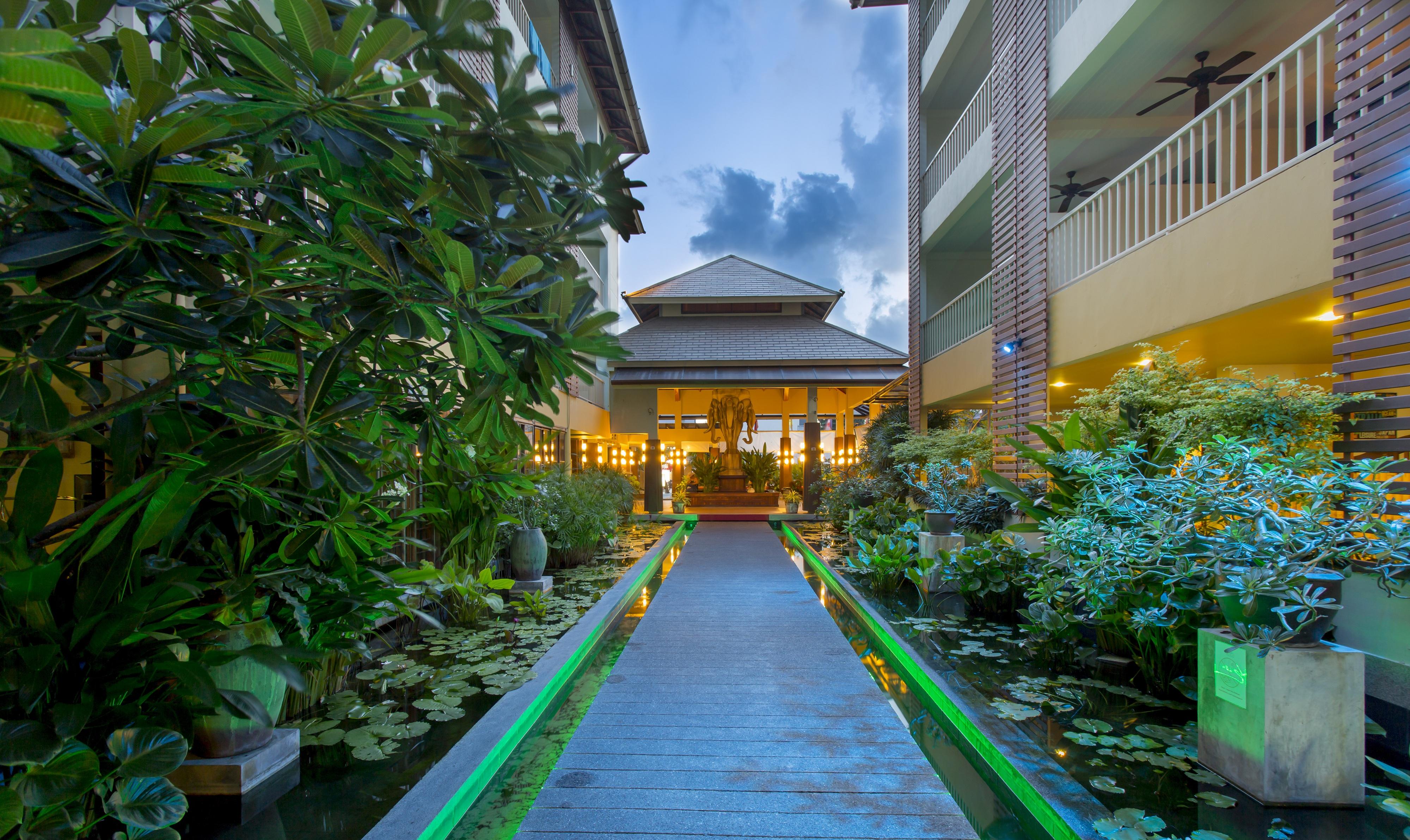 Woovo Phuket Kata酒店 外观 照片
